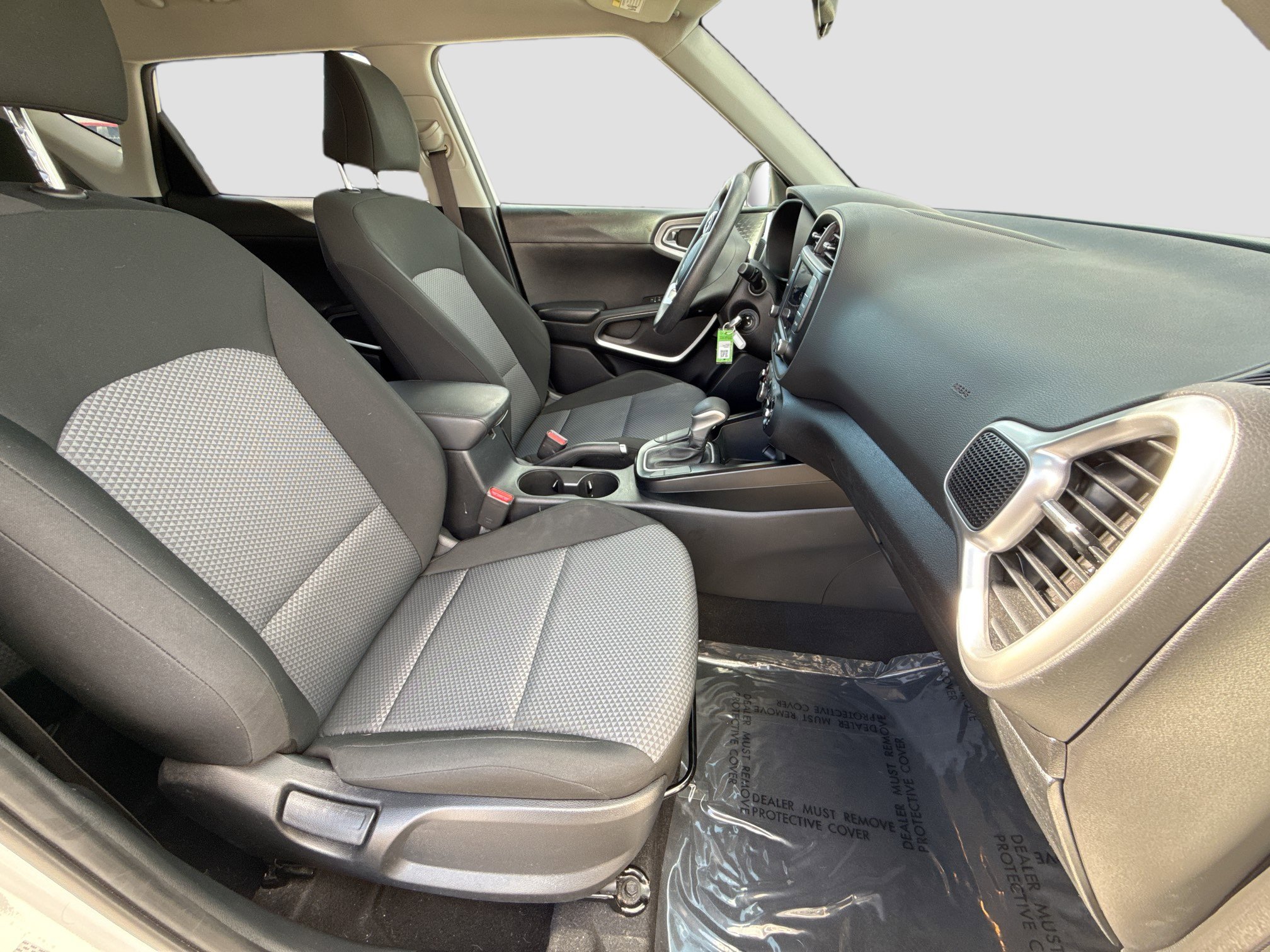 Used 2022 Kia Soul LX image 14