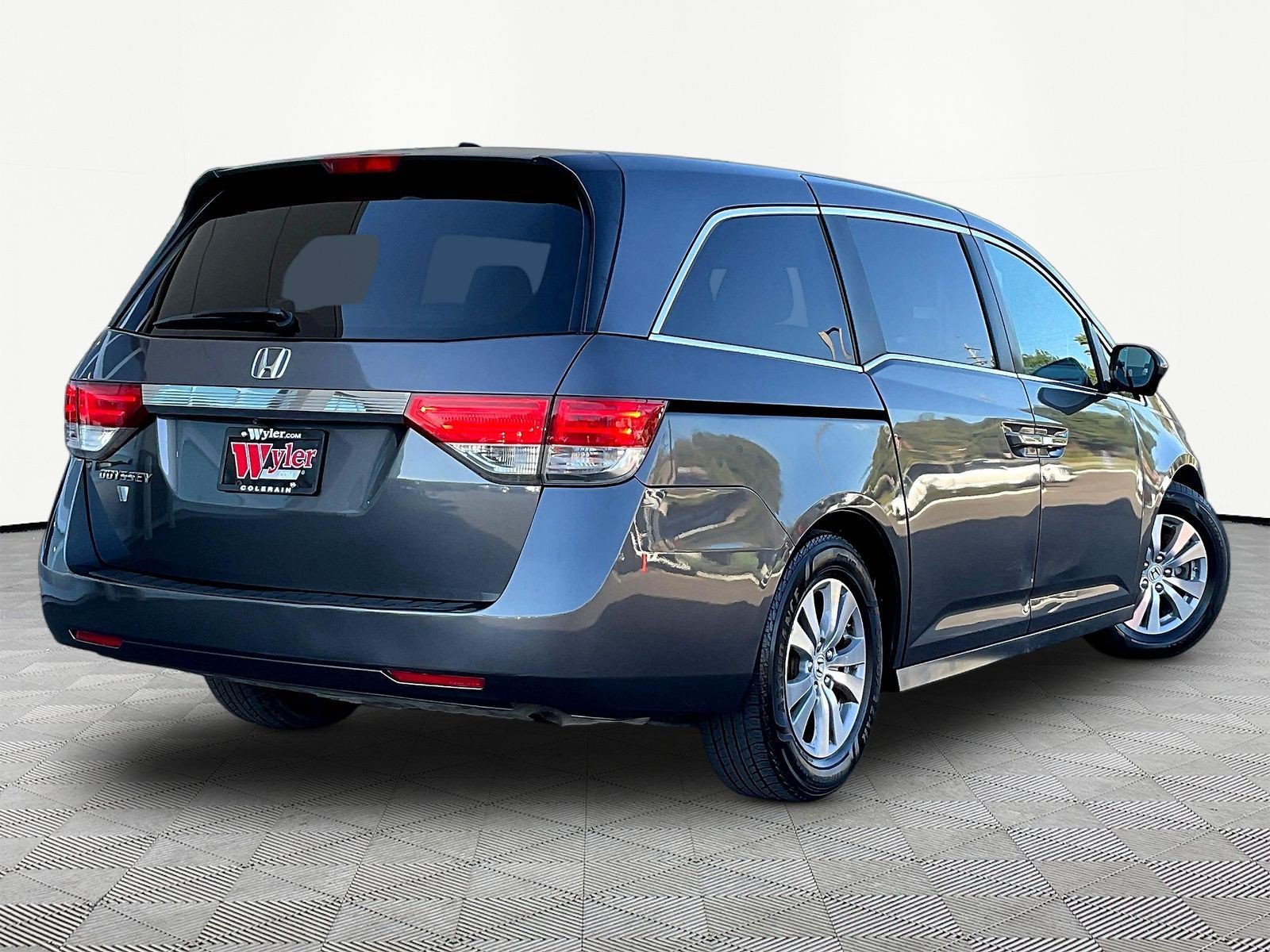 Used 2017 Honda Odyssey EX-L image 6