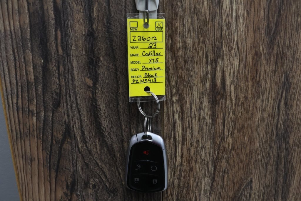 Used 2023 Cadillac XT5 Premium Luxury image 31