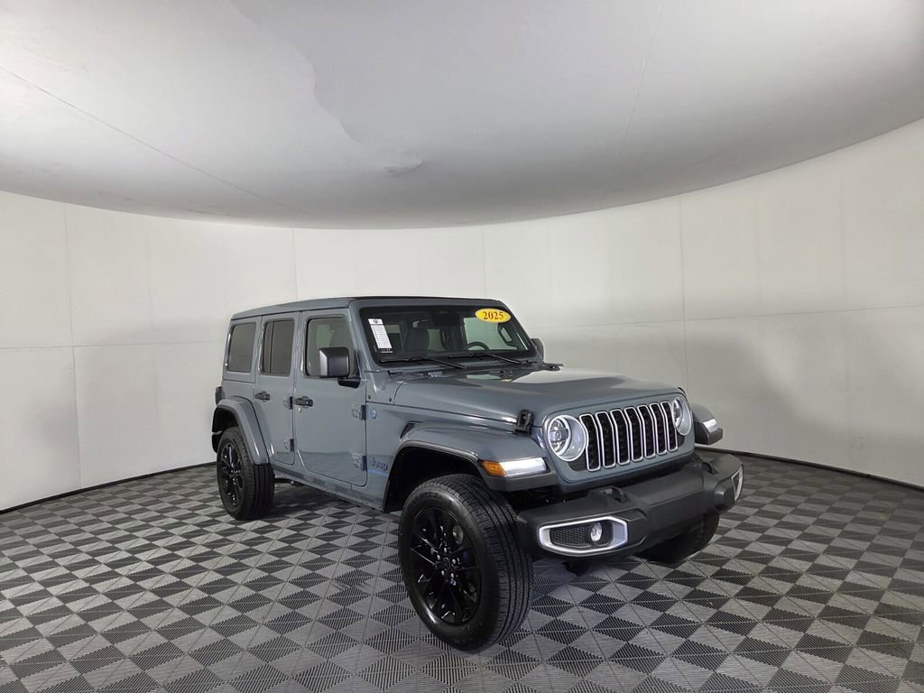 Certified 2025 Jeep Wrangler Sahara w/ Safety Group image 2