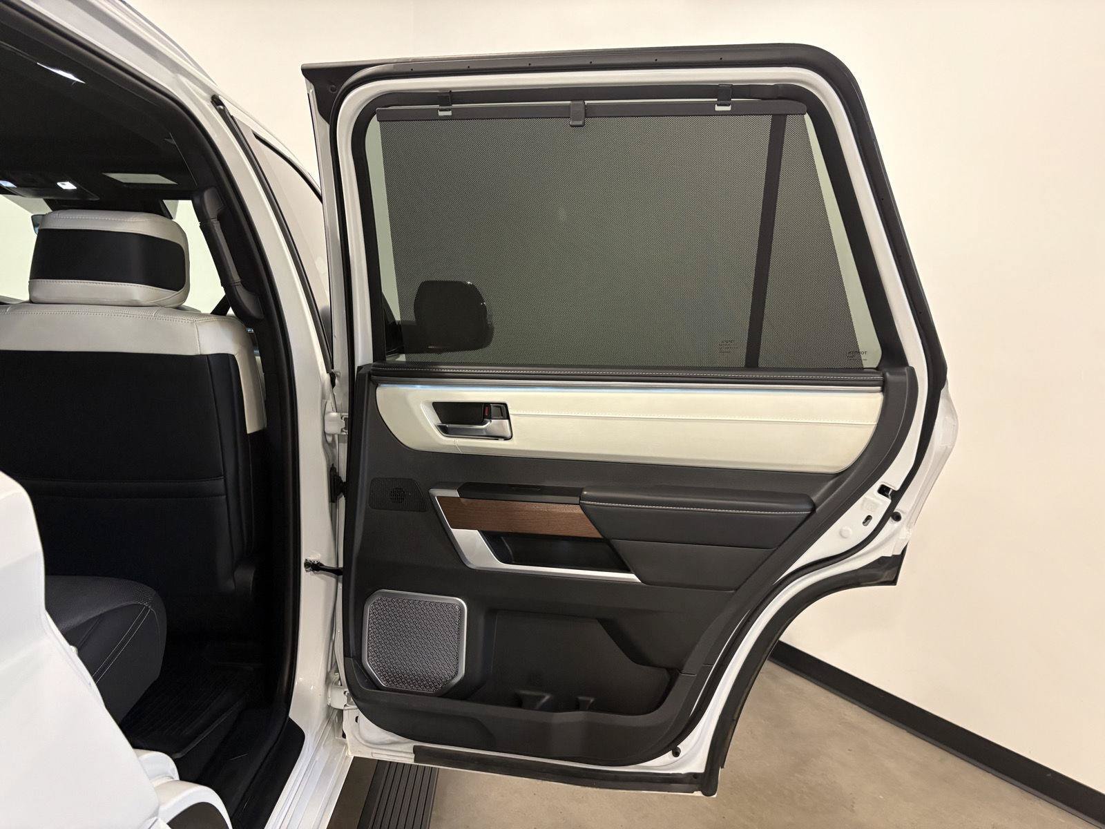 Used 2025 Toyota Sequoia Capstone AWD/4WD image 35