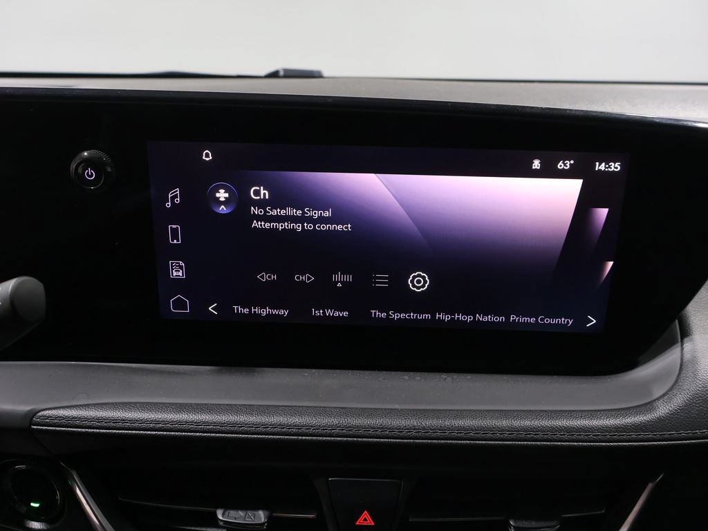 Used 2024 Buick Encore GX Sport Touring AWD/4WD image 23