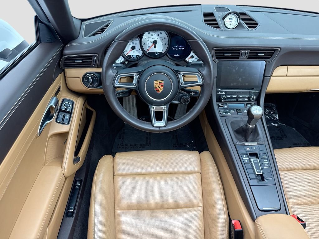 Used 2019 Porsche 911 Targa 4 GTS AWD/4WD image 18