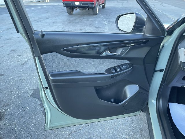 Used 2025 Chevrolet TrailBlazer LS w/ LS Convenience Package FWD image 20