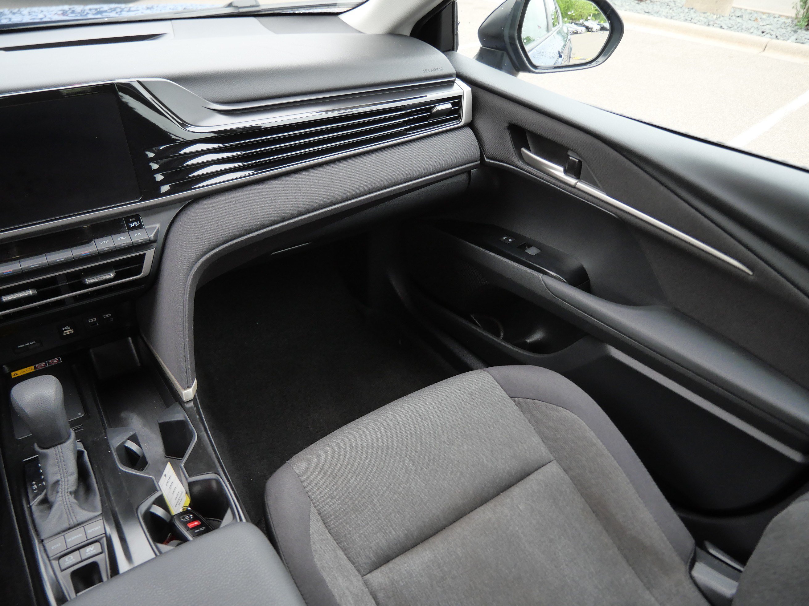 Certified 2025 Toyota Camry LE FWD image 12