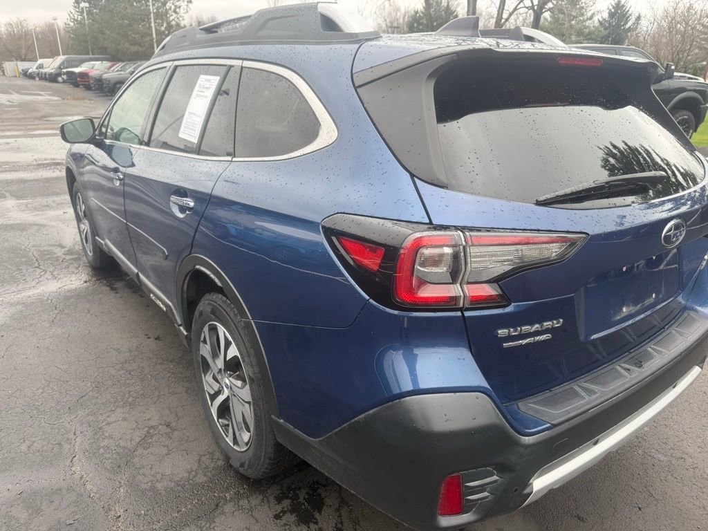 Used 2022 Subaru Outback Touring AWD/4WD image 6