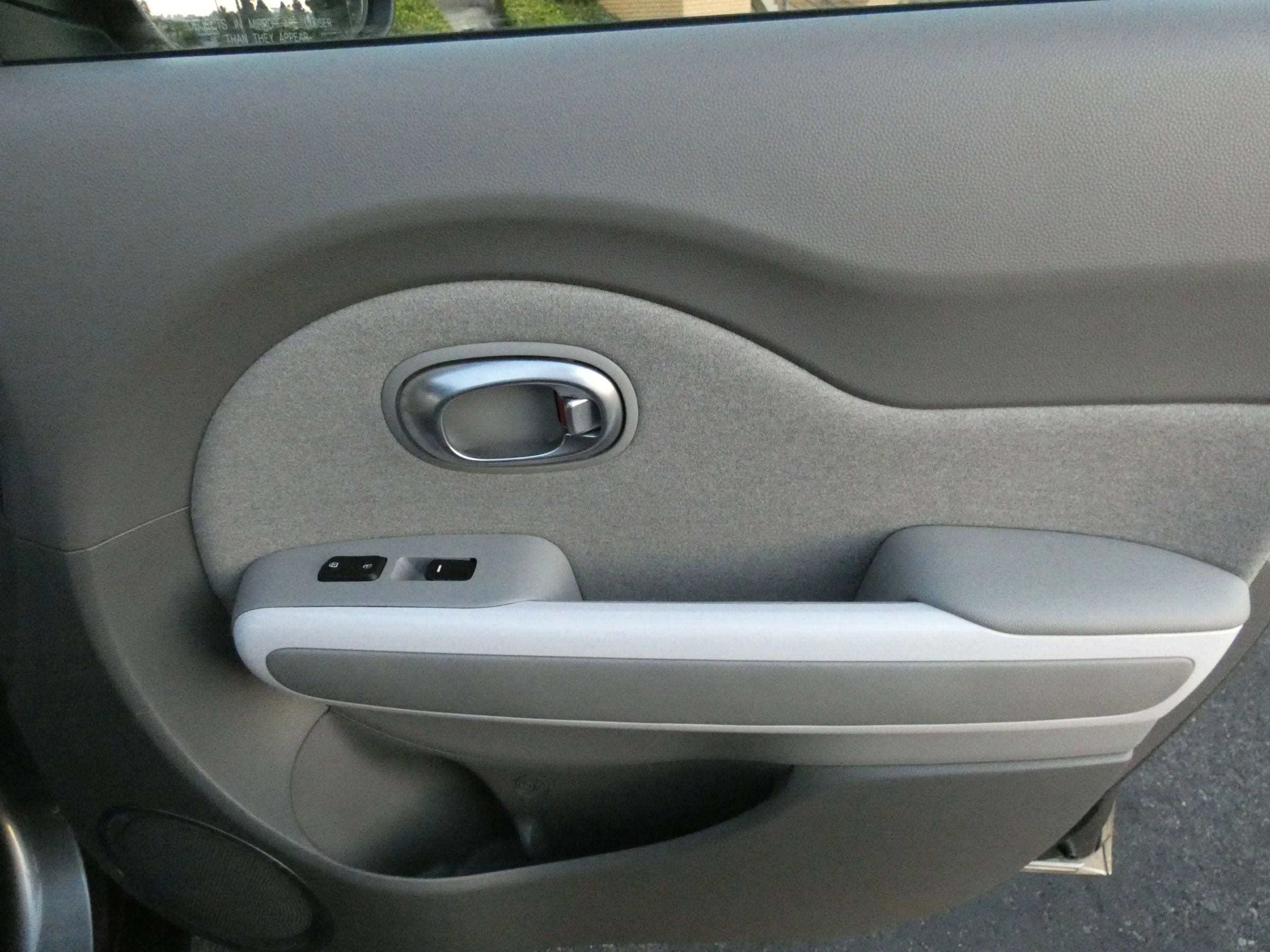 Used 2018 Kia Soul EV image 29