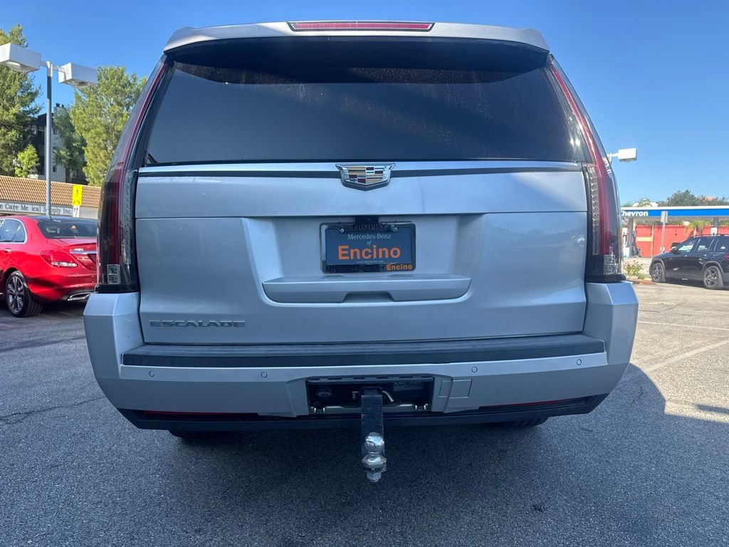Used 2018 Cadillac Escalade ESV Luxury RWD image 6