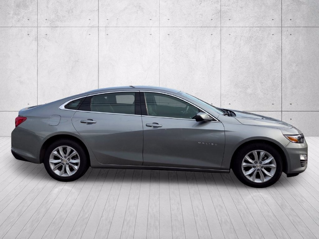 Used 2025 Chevrolet Malibu LT FWD image 6