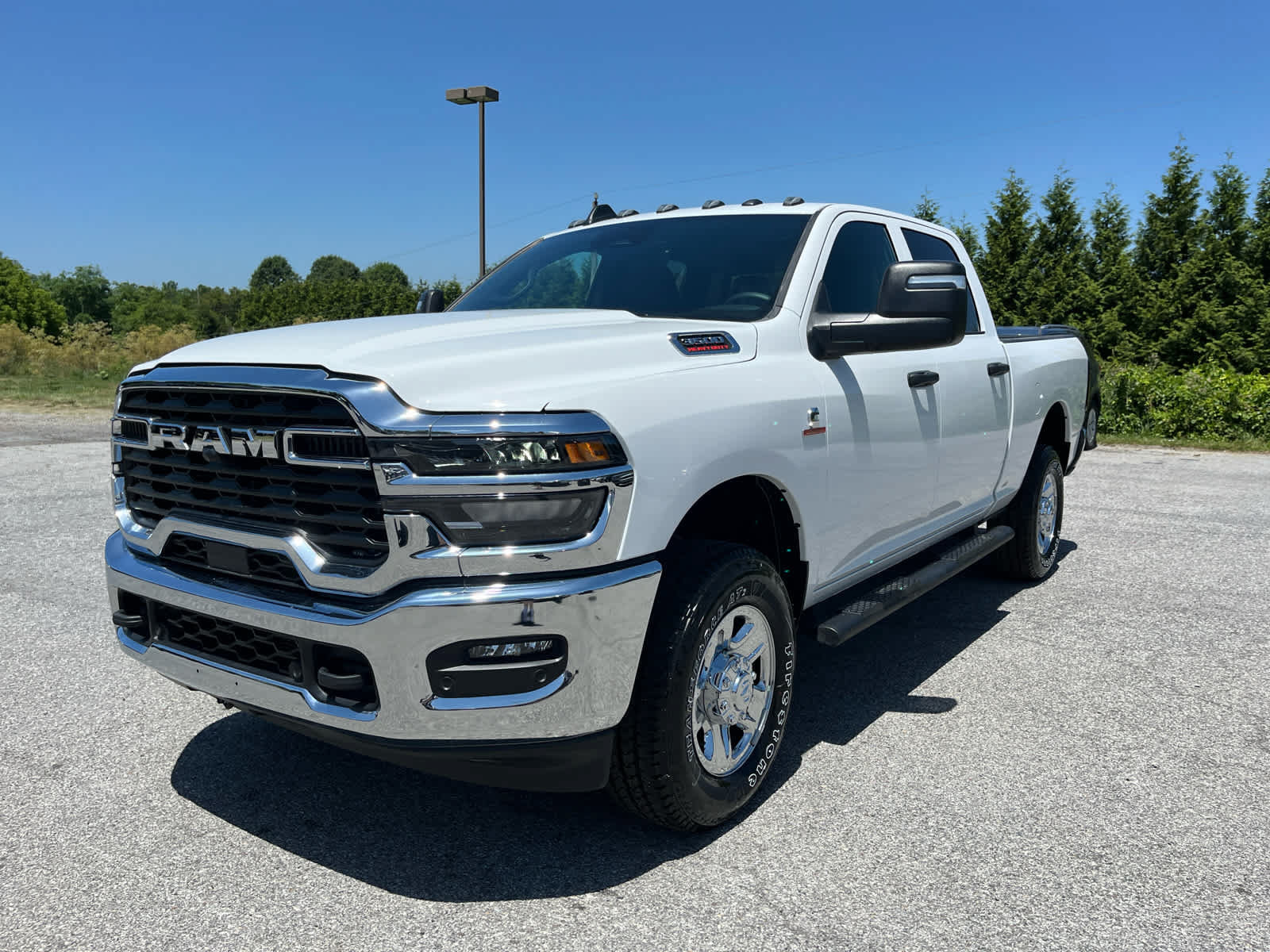 New 2026 RAM 3500 Tradesman AWD/4WD image 7
