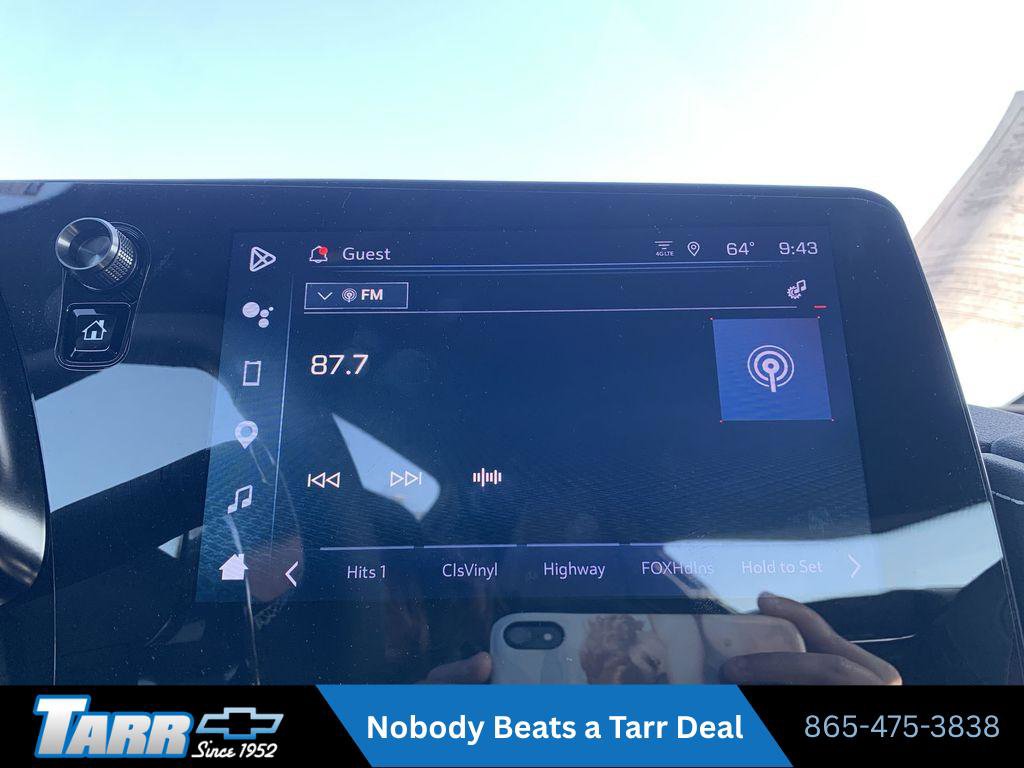 Used 2024 Chevrolet Corvette Stingray Preferred Cpe w/ Z51 Performance Package RWD image 12