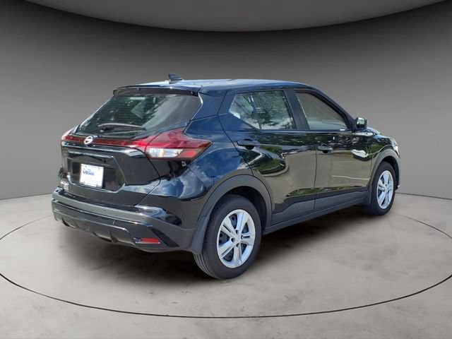 Certified 2025 Nissan Kicks Play S FWD image 10