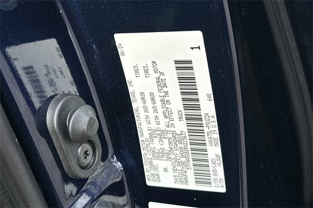 Used 2024 Toyota Tundra Platinum image 30