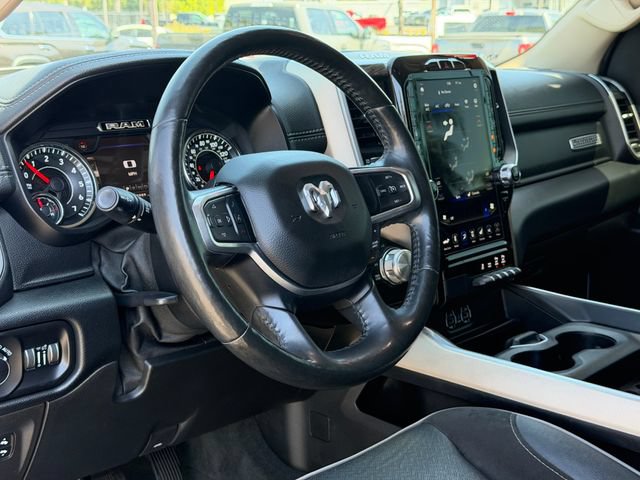Used 2020 RAM 1500 Laramie AWD/4WD image 10