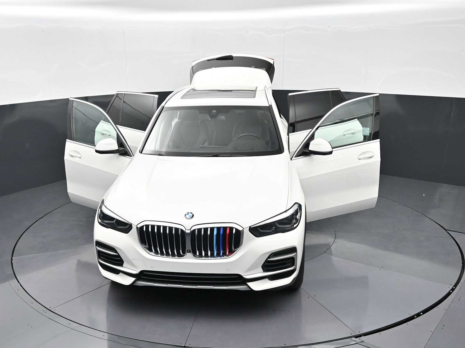 Used 2022 BMW X5 sDrive40i w/ Premium Package RWD image 33