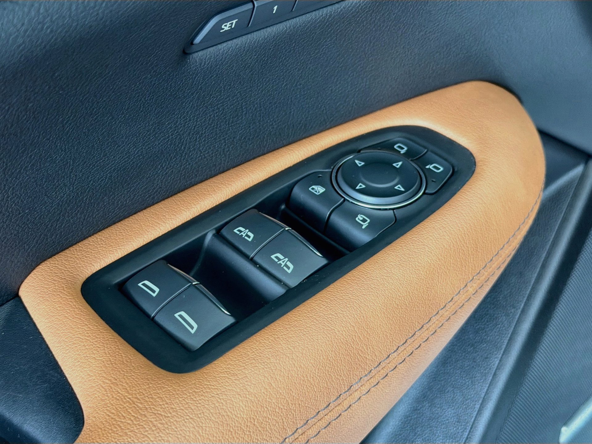 Used 2023 Cadillac XT5 Premium Luxury FWD image 22