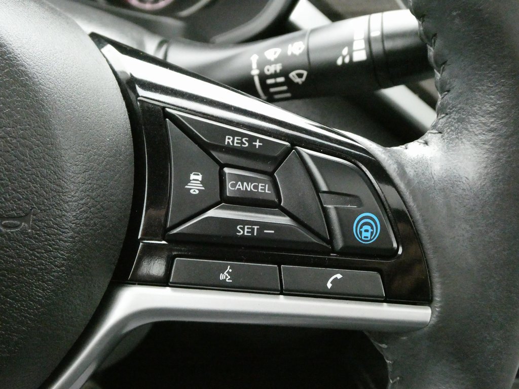 Used 2024 Nissan Altima 2.5 SV w/ SV Premium Package image 12