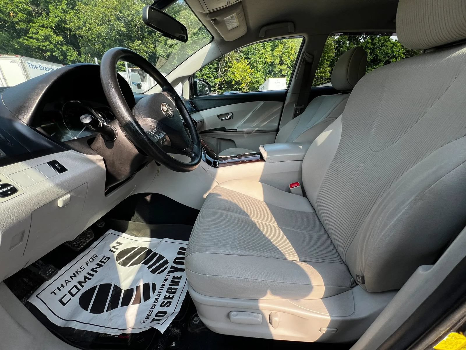 Used 2012 Toyota Venza LE AWD/4WD image 18