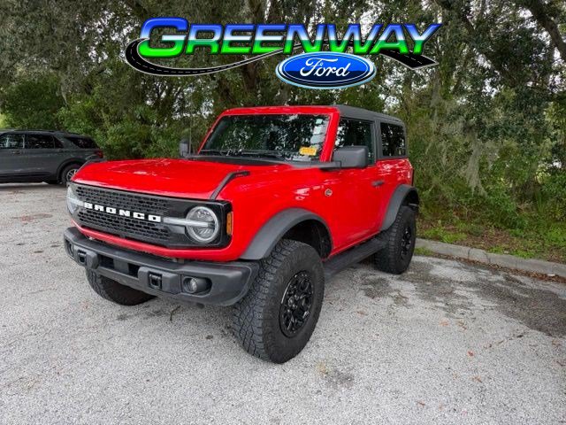 Used 2023 Ford Bronco Wildtrak AWD/4WD image 1
