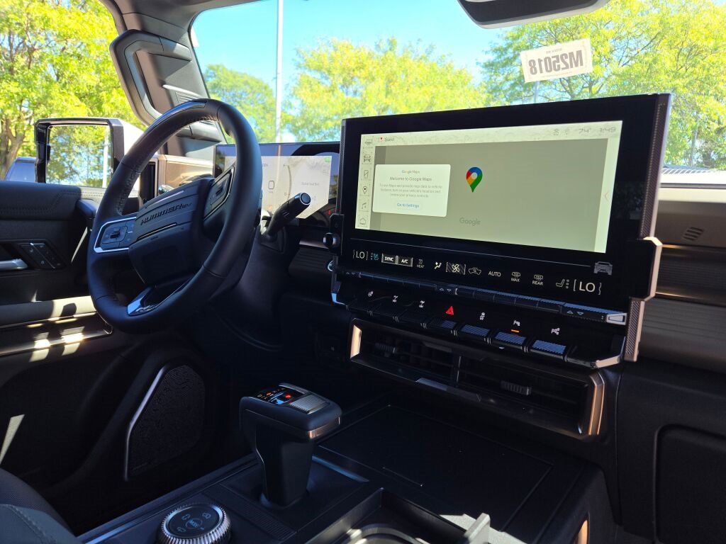 New 2025 GMC Hummer EV 2X w/ Extreme Off-Road Package image 9