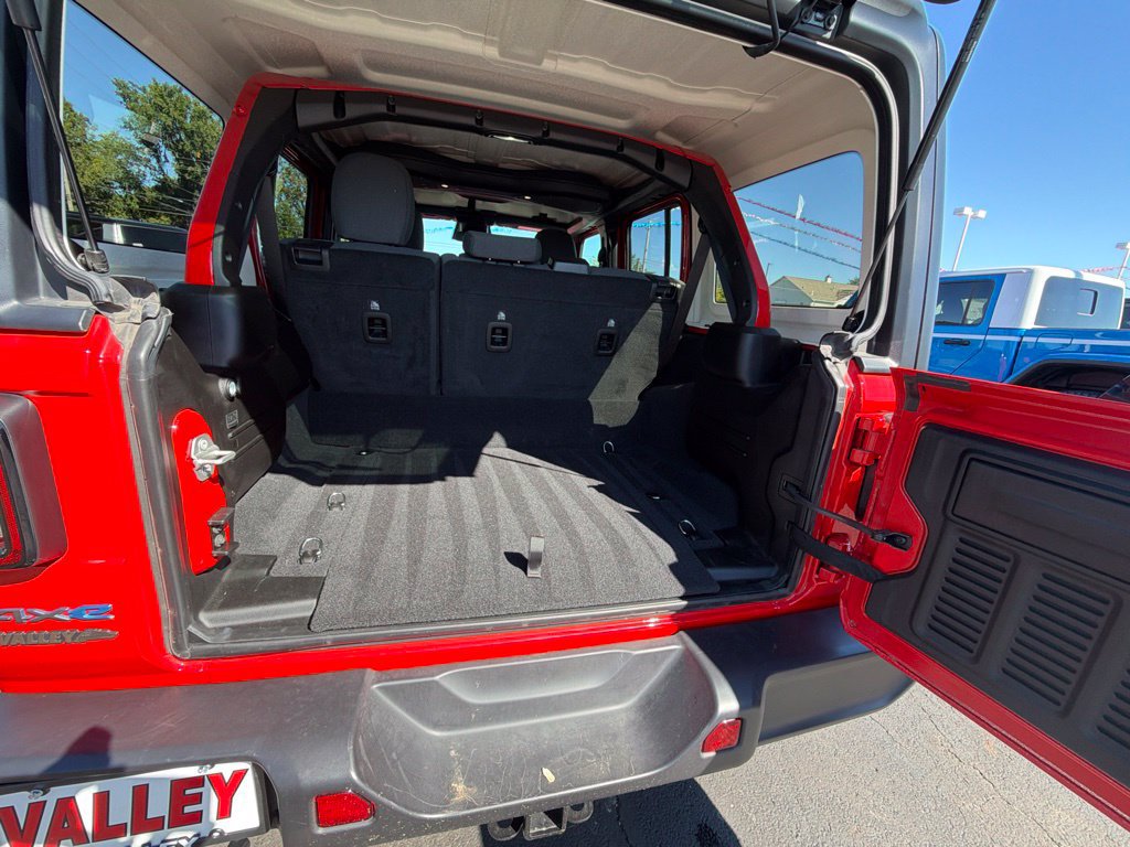 Used 2025 Jeep Wrangler Unlimited Sport S 4xe AWD/4WD image 37