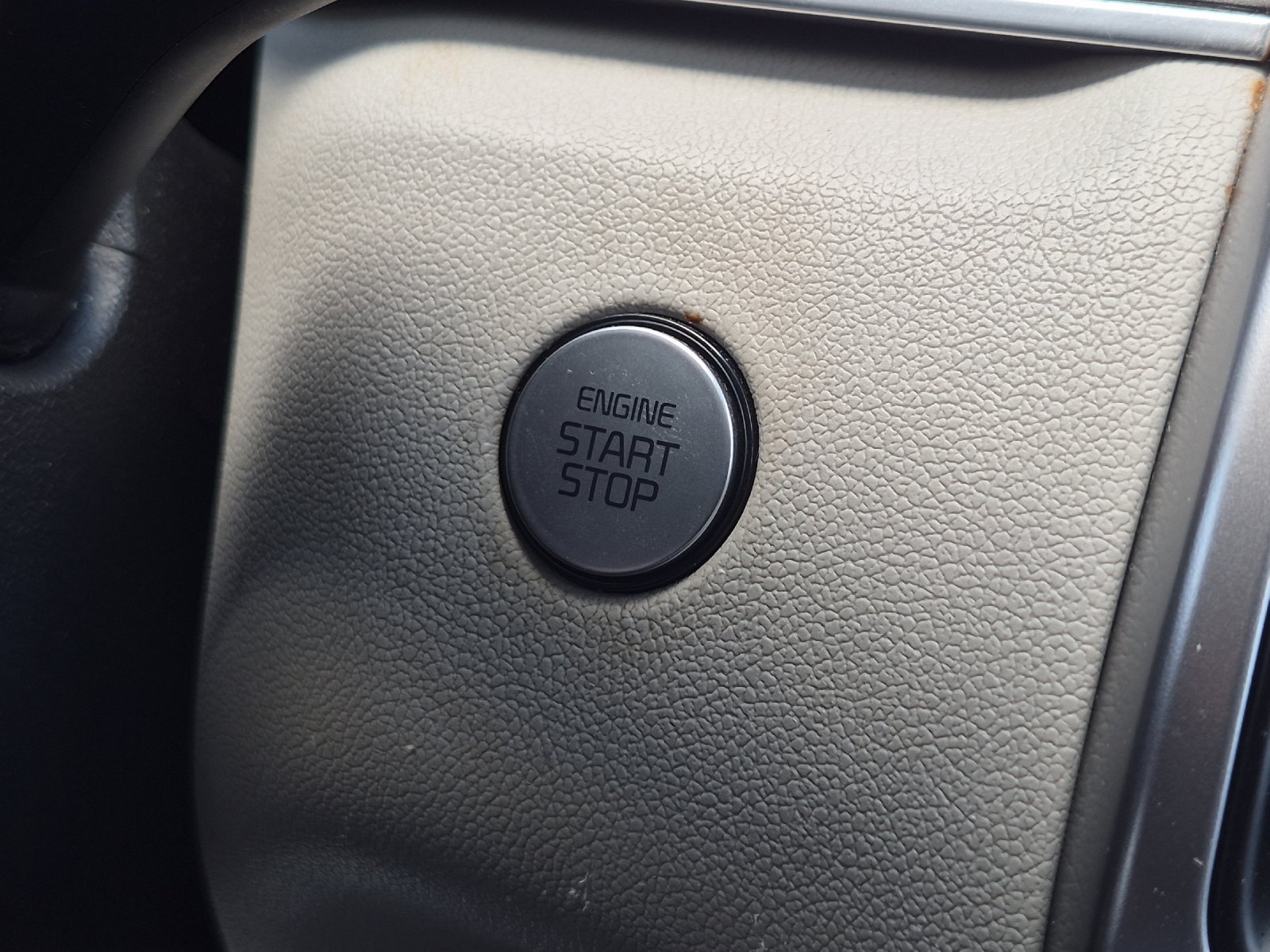 Used 2022 Kia Sorento S FWD image 21
