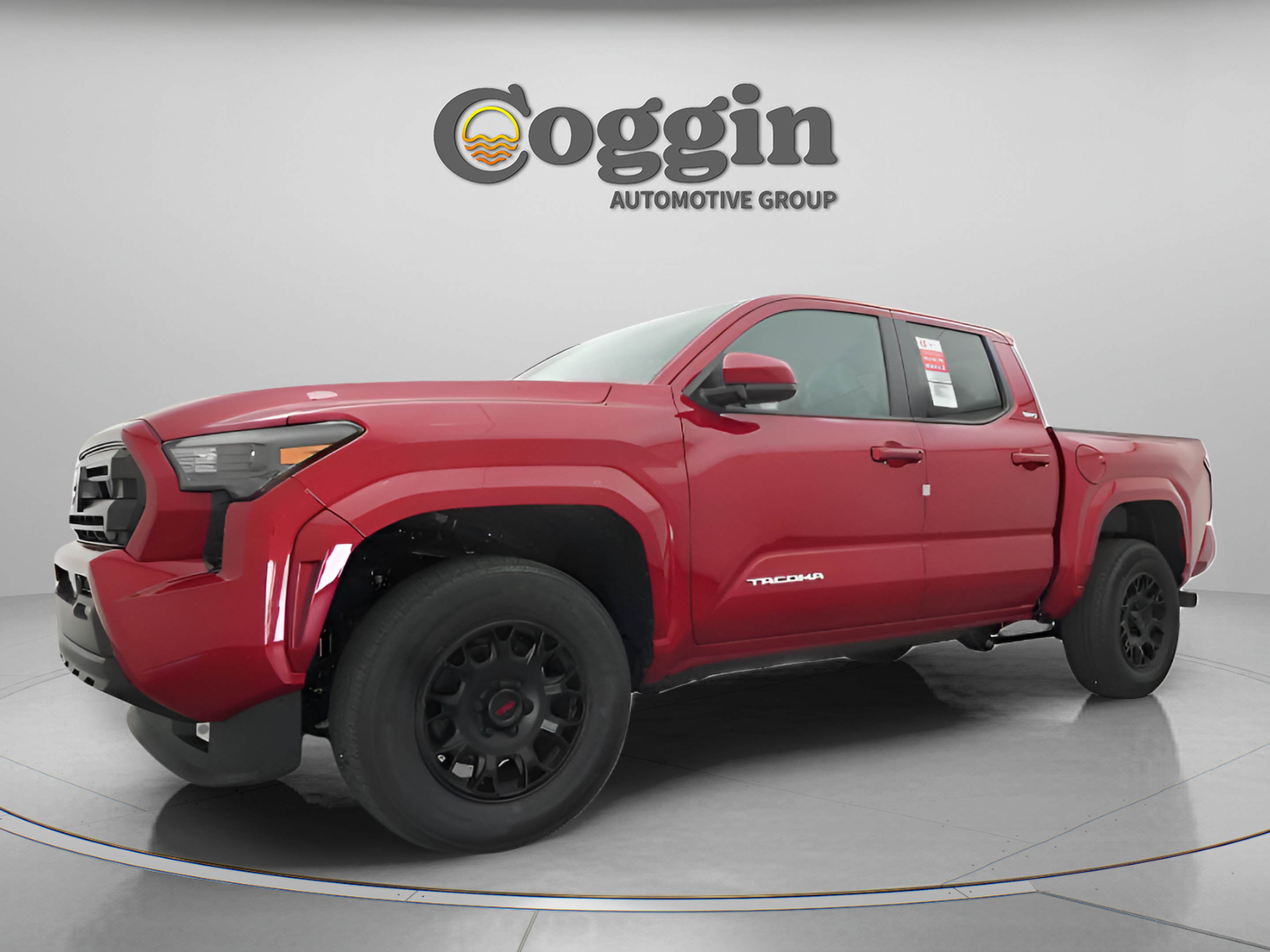 Used 2025 Toyota Tacoma SR5 AWD/4WD image 1