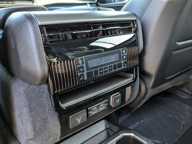 New 2026 Jeep Grand Wagoneer Limited AWD/4WD image 16