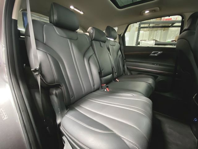 Used 2021 Genesis GV80 3.5T image 27