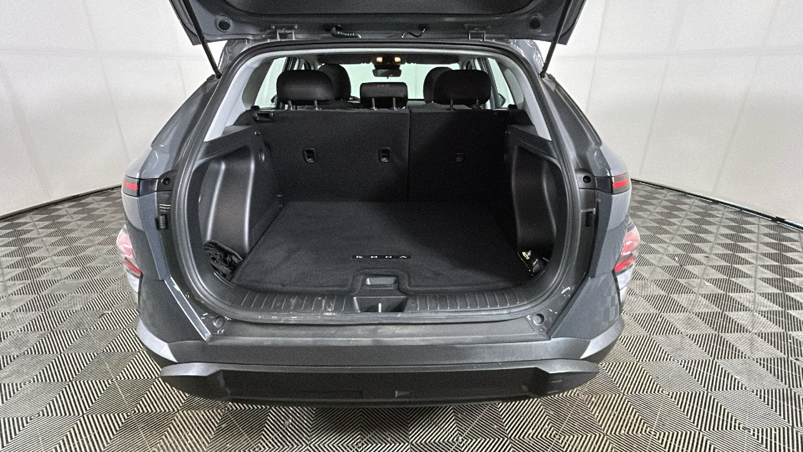 Certified 2024 Hyundai Kona SE AWD/4WD image 35