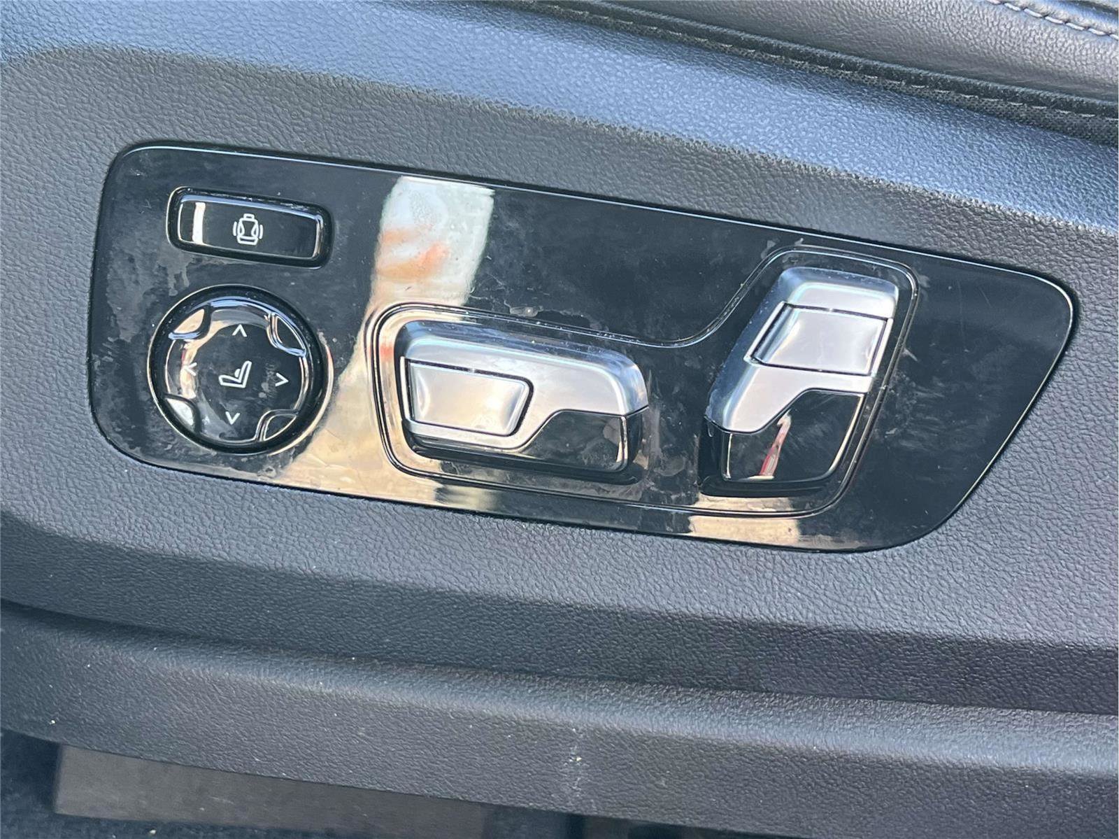 Used 2024 BMW X5 xDrive40i image 15