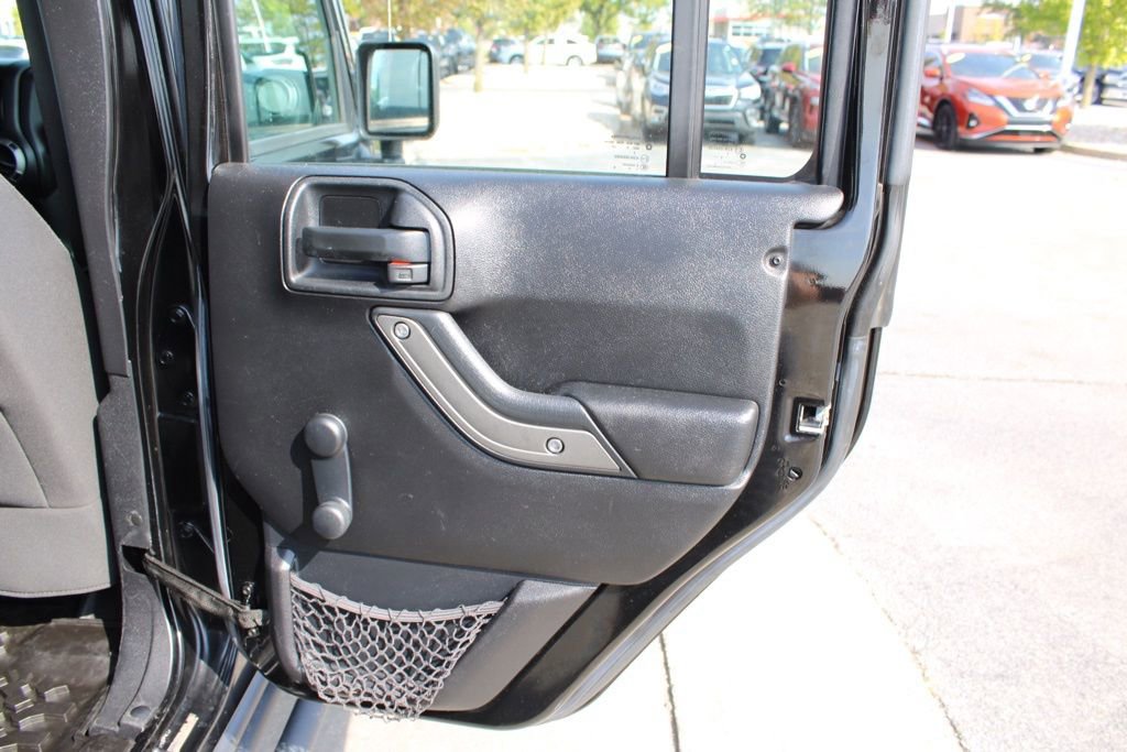 Used 2016 Jeep Wrangler Unlimited Sport w/ Max Tow Package image 22