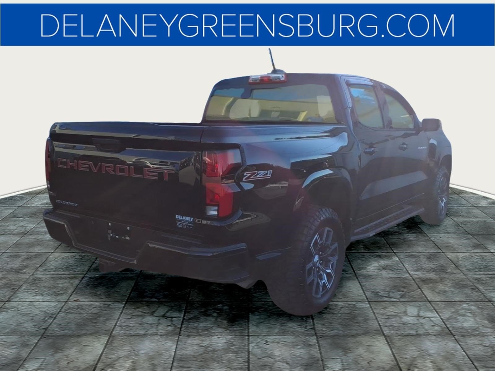 Used 2023 Chevrolet Colorado Z71 w/ Z71 Convenience Package 2 AWD/4WD image 4