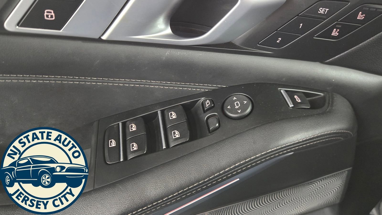 Used 2019 BMW X5 xDrive50i w/ Off-Road Package image 28