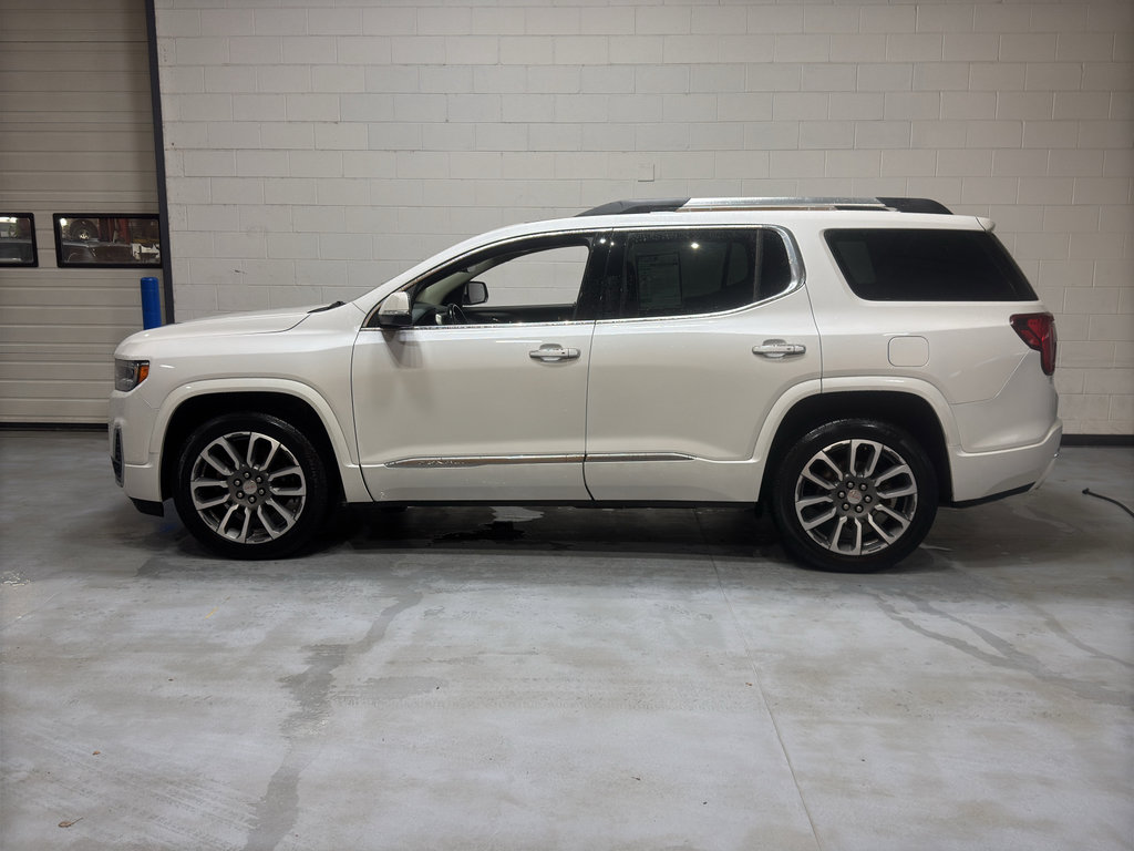 Used 2020 GMC Acadia Denali w/ GMC Pro Grade Package image 2