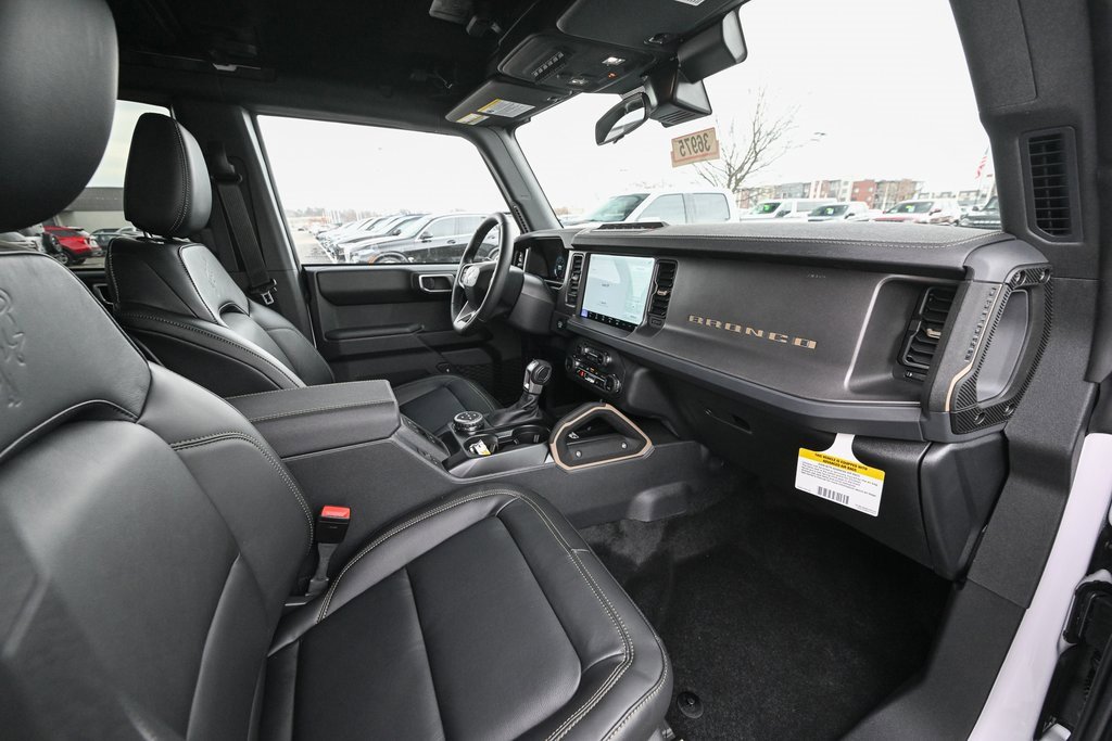 New 2025 Ford Bronco Badlands image 21