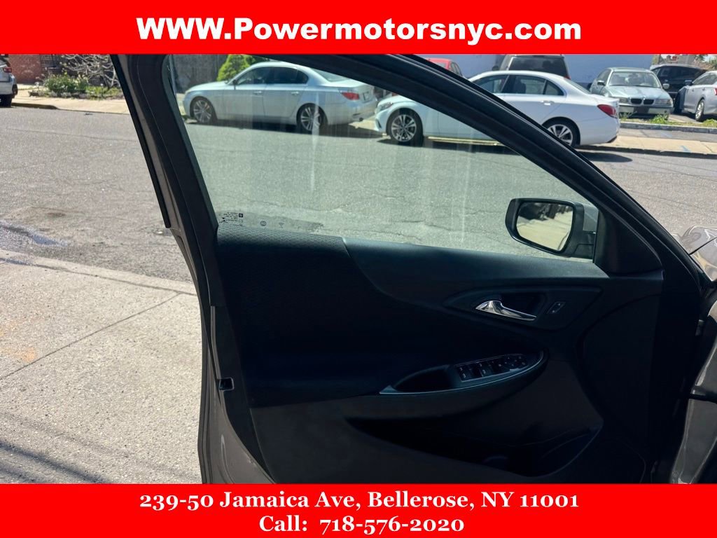 Used 2022 Chevrolet Malibu LT image 26