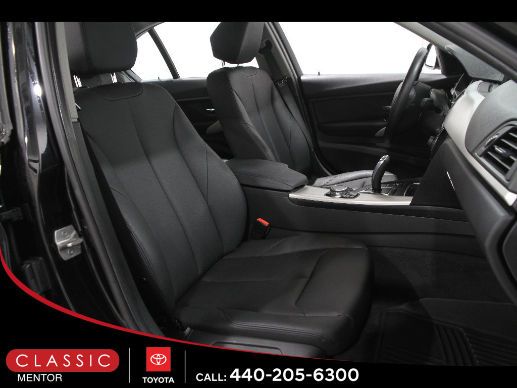 Used 2016 BMW 320i xDrive Sedan AWD/4WD image 17