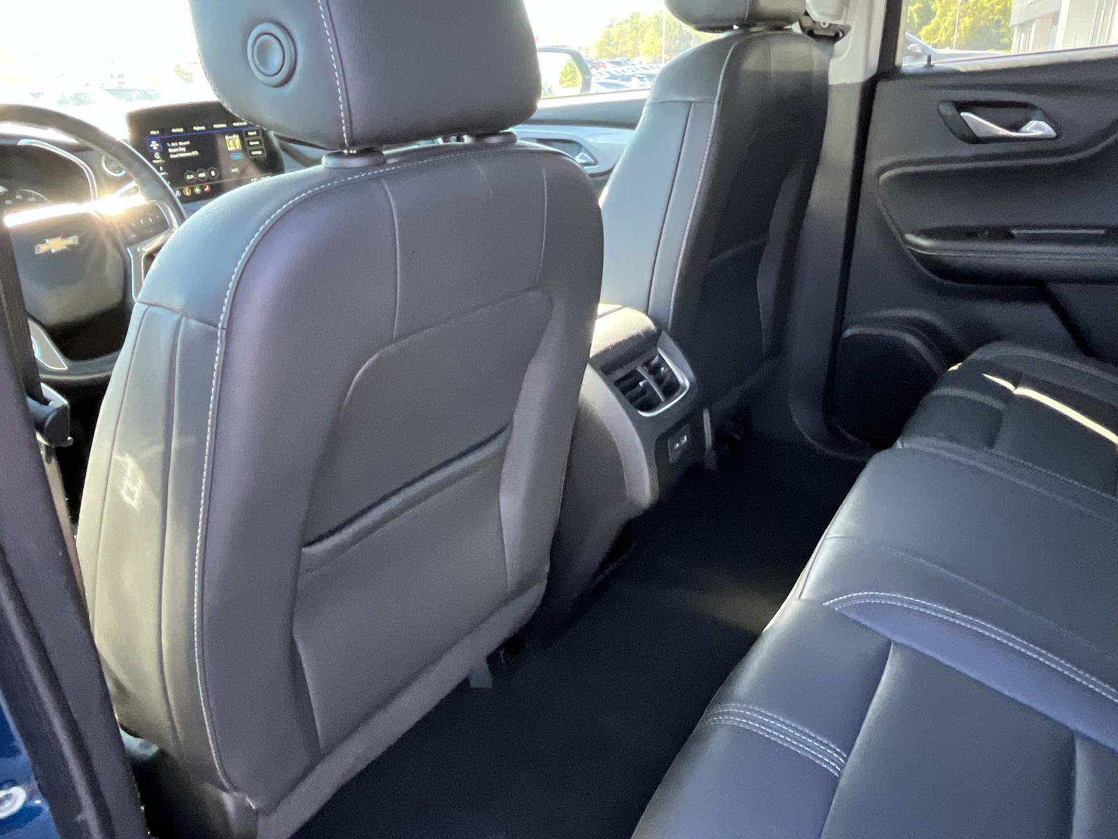 Used 2023 Chevrolet Blazer LT FWD image 20