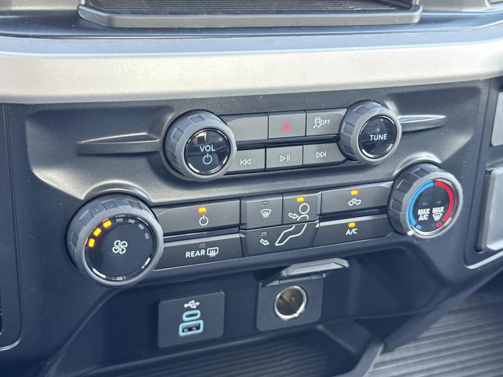 New 2026 Ford F550 2WD SuperCab Super Duty image 28