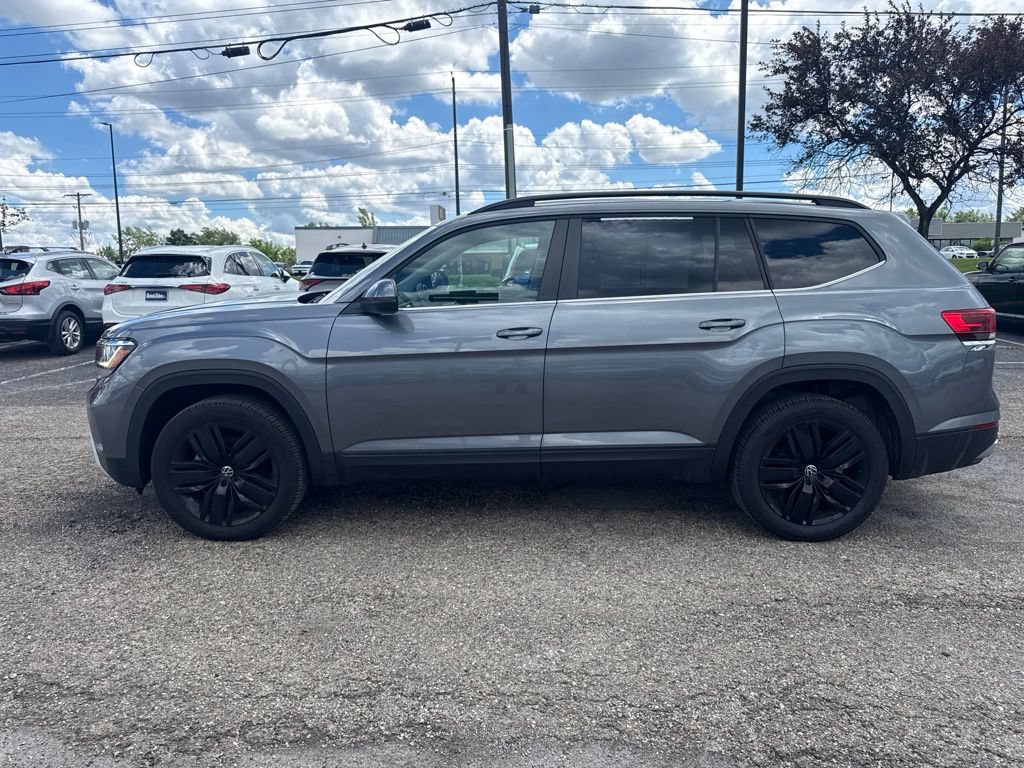 Used 2022 Volkswagen Atlas SE AWD/4WD image 2