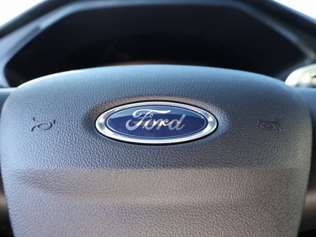 Certified 2025 Ford Escape ST-Line image 27