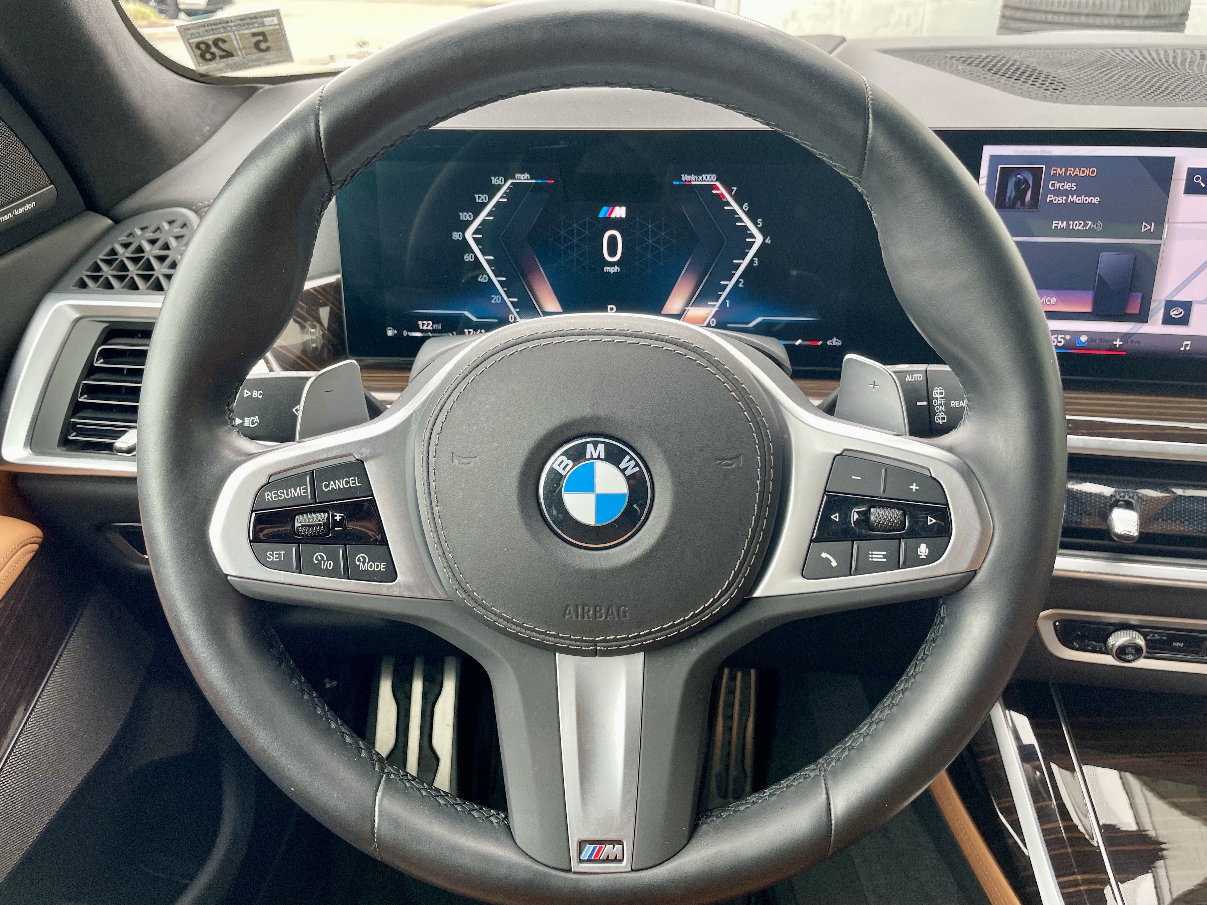 Used 2024 BMW X7 xDrive40i w/ M Sport Package image 21