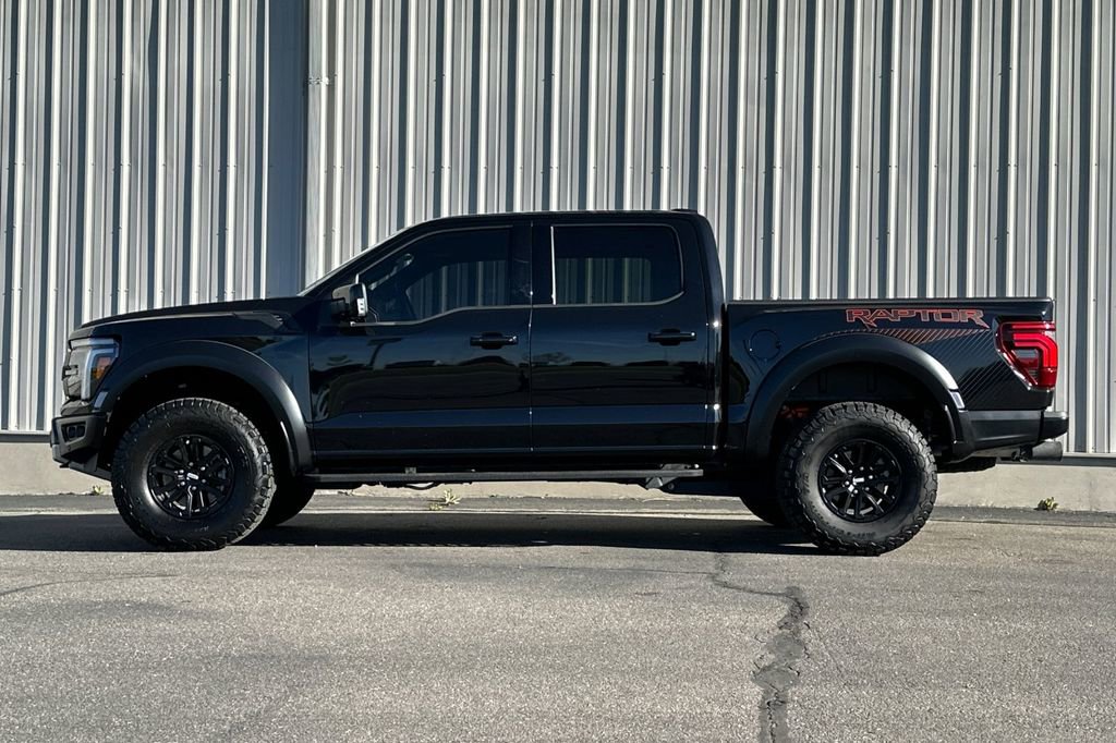 Used 2025 Ford F150 Raptor AWD/4WD image 7
