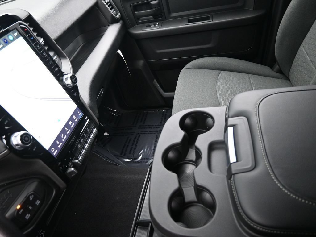 New 2026 RAM 2500 Warlock AWD/4WD image 22