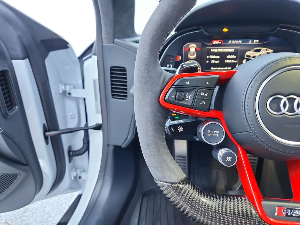 Used 2018 Audi R8 V10 plus image 25