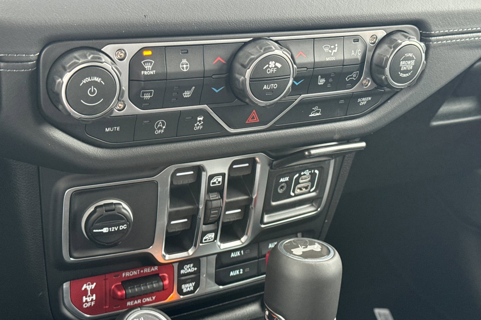 New 2026 Jeep Wrangler Unlimited Rubicon image 19