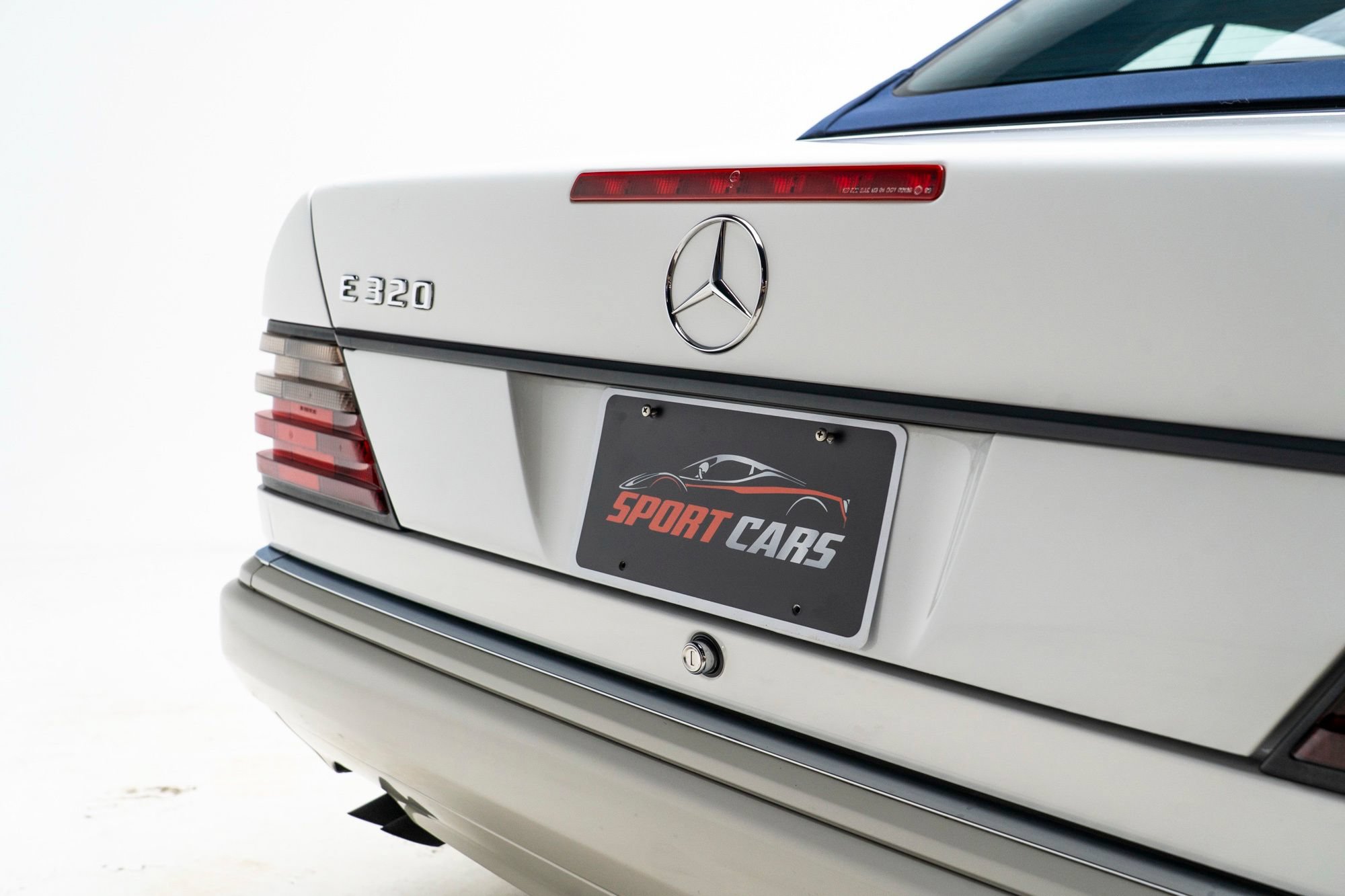 Used 1995 Mercedes-Benz E 320 Convertible image 76