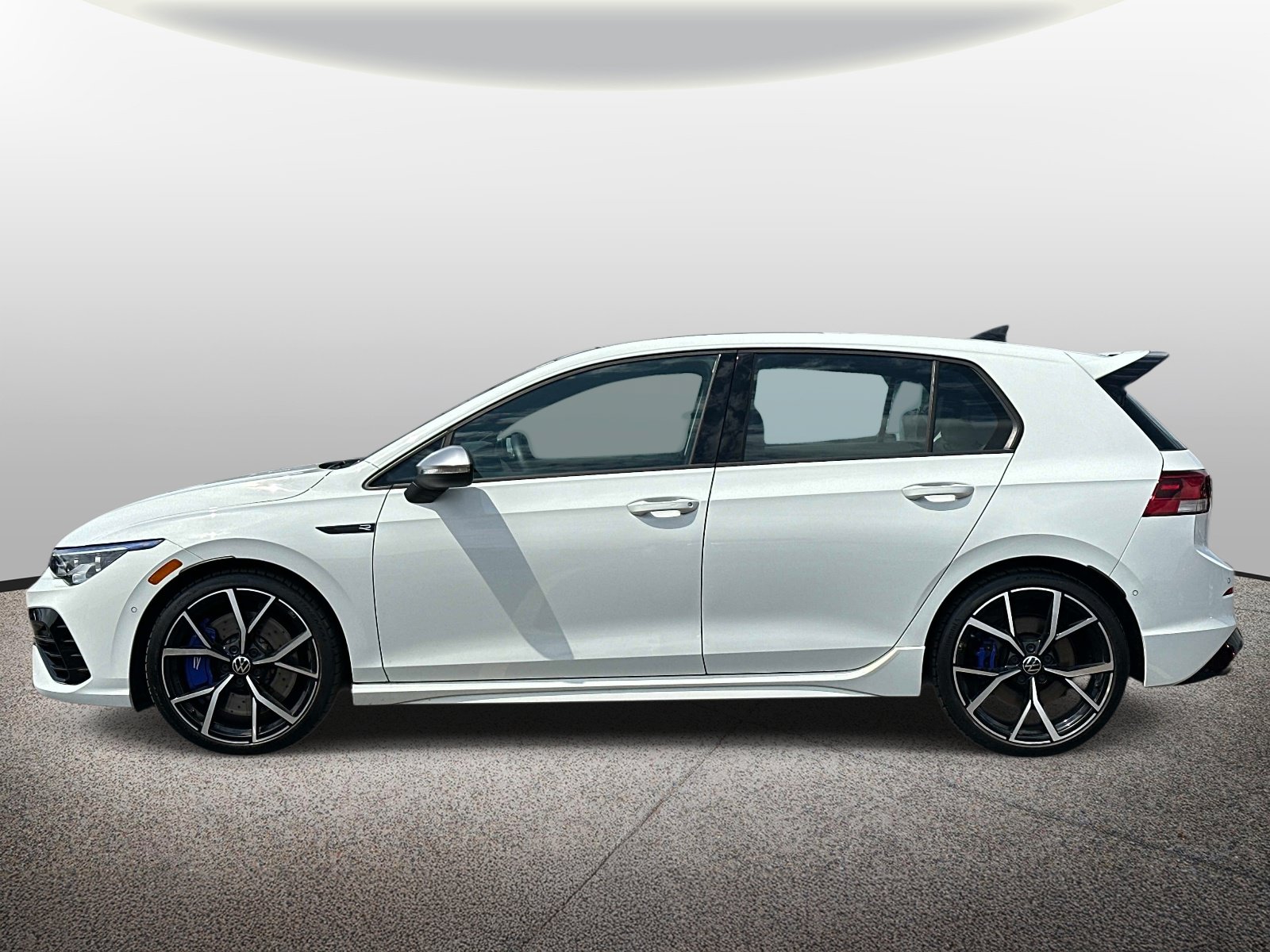 Used 2022 Volkswagen Golf R AWD/4WD image 2