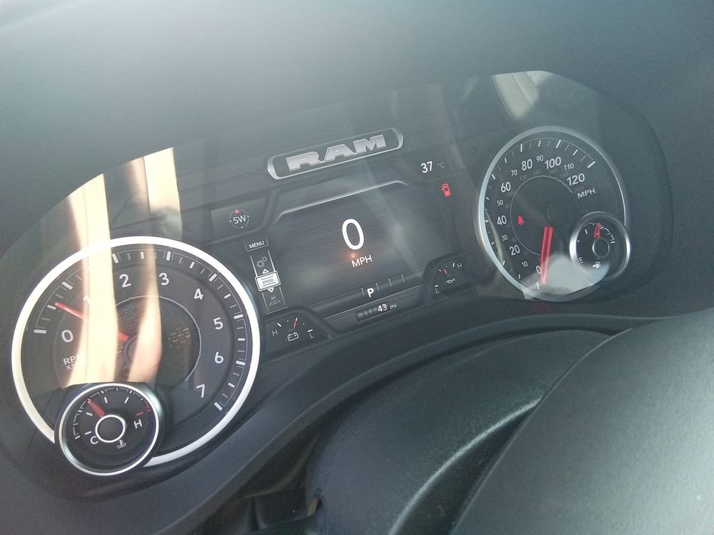 New 2026 RAM 1500 Express image 15